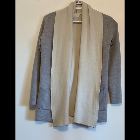Aritzia Babaton Beekman Soft Grey/White Open Cardigan - Picture 2 of 6